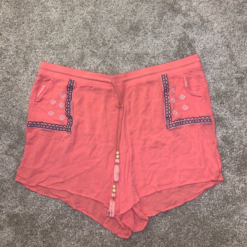 Est. 1946 Rayon Pink & Blue w Beads Shorts 26/28W - Picture 3 of 12